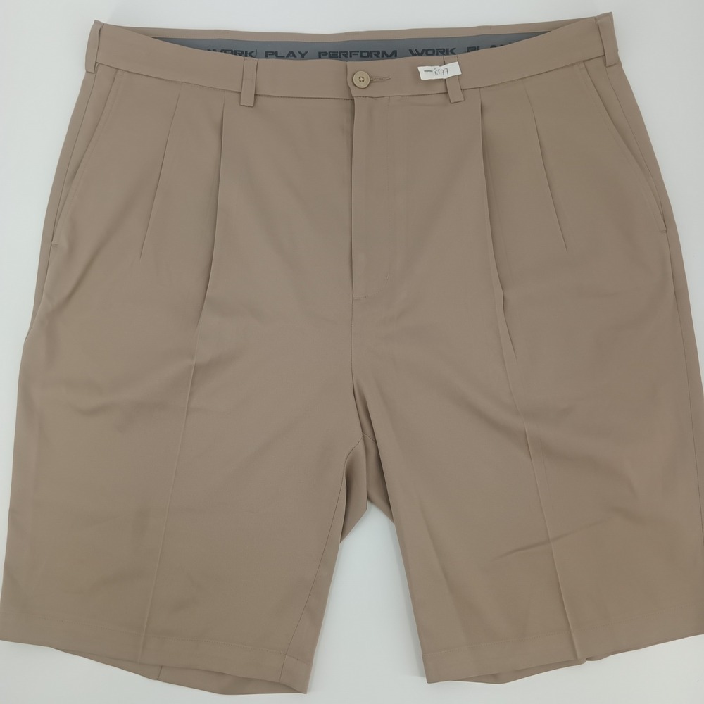 Roundtree & Yorke Performance Mens Khaki Pleated Golf Shorts Tan Sz 42T Stretch